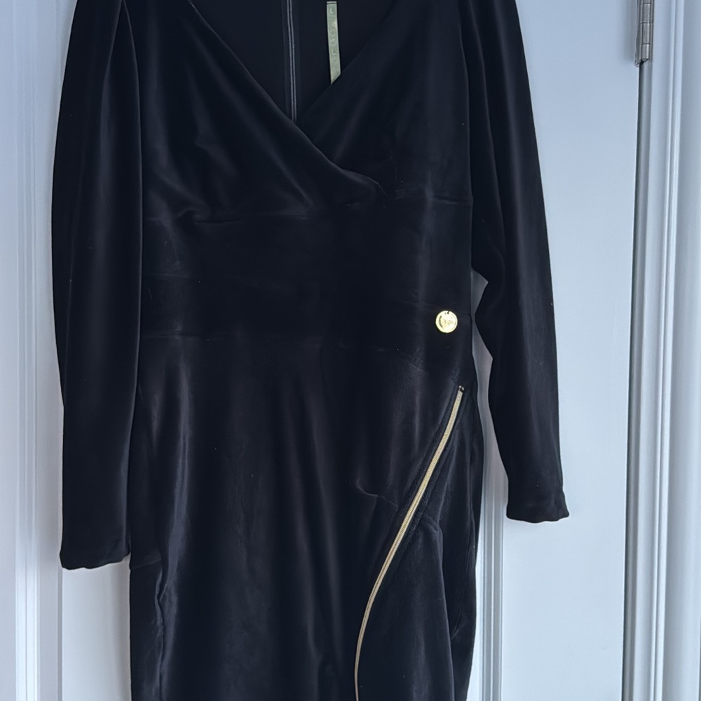 Elegant Black Long Sleeve Dress with Gold Accents